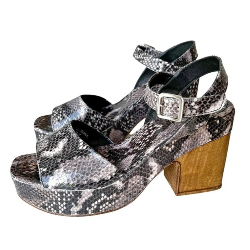 Topshop Chunky Platform Heel Sandals Snakeskin Gray Made in Italy US Size 9 - Picture 1 of 8